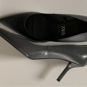 Zara Women's Elegant Black Heels